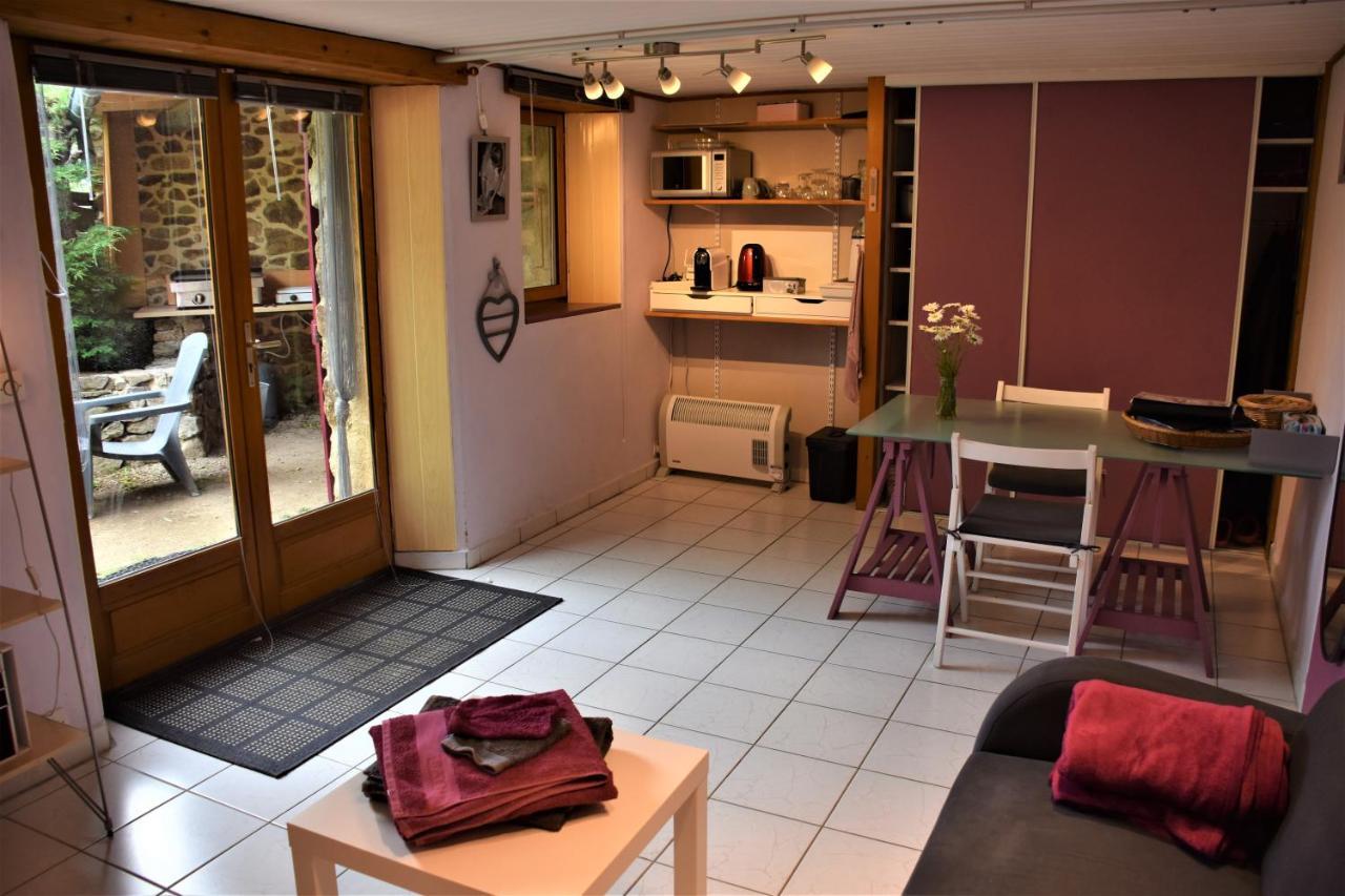 Chambre D'Hotes De Thoree Maclas Exteriör bild
